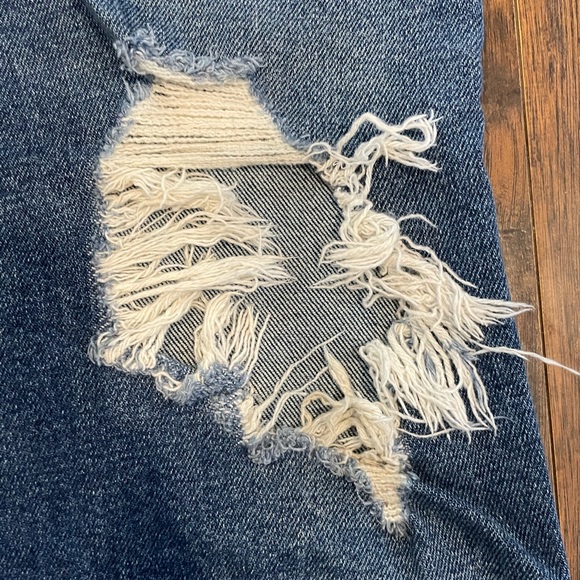Hollister distressed mom jeans - Picture 5 of 10